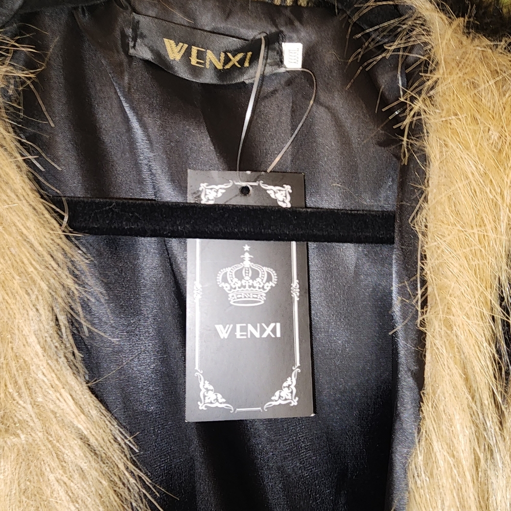 Wenxi XXXL Faux Fur and Leather Striped Jacket with Hidden Hook and Eye Closure - Picture 6 of 6